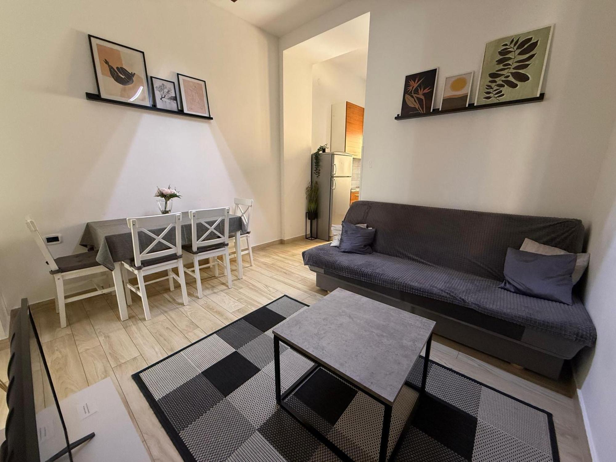 Apartment Center プーラ エクステリア 写真